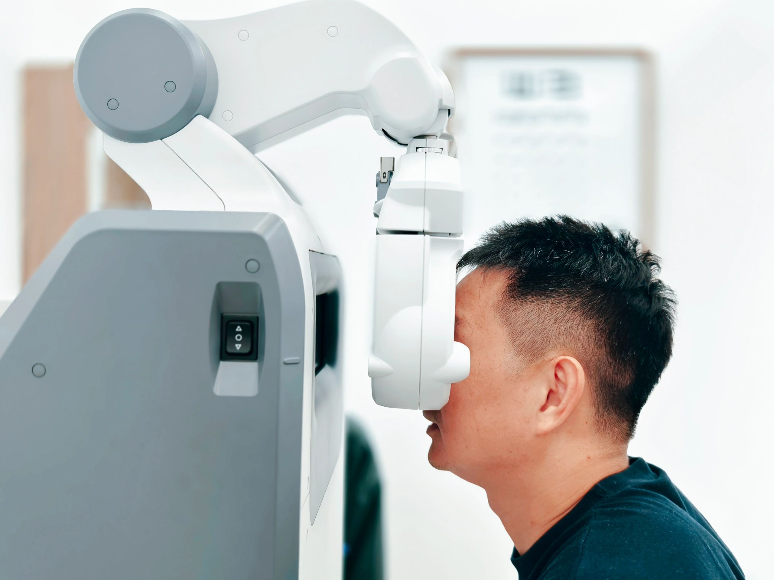 advanced eye exam technology